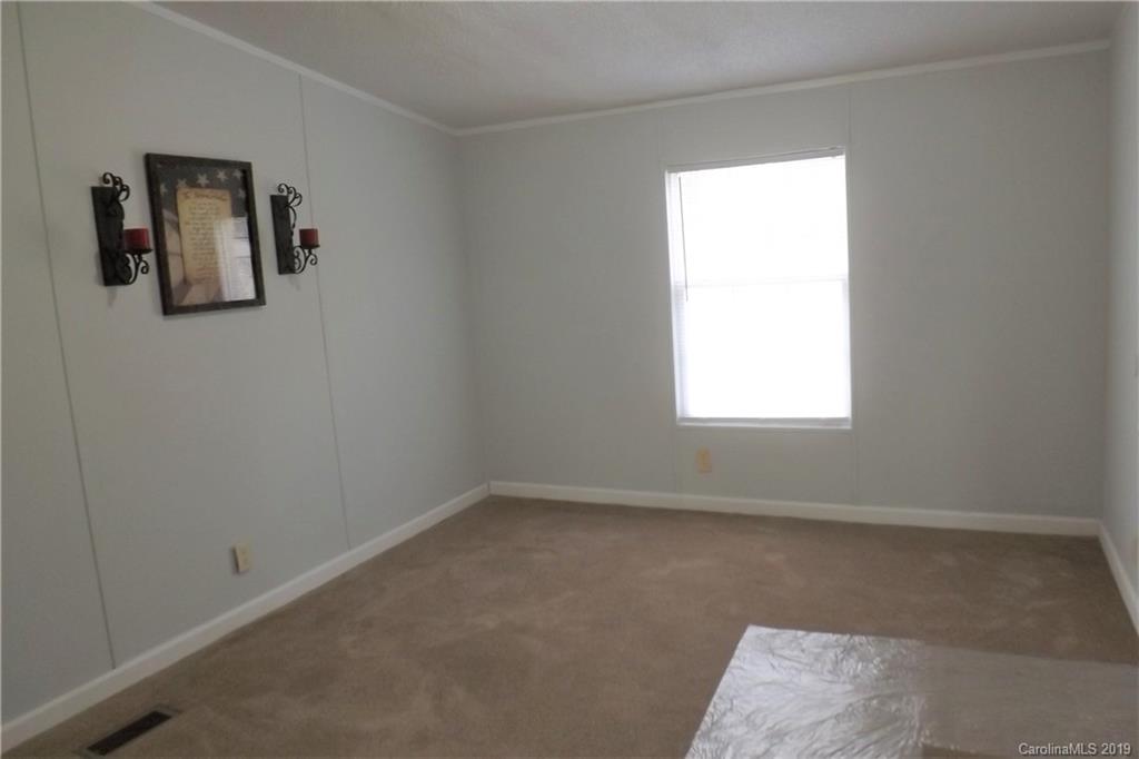 215 River Country Road Salisbury, NC 28146 - Photo 10 of 20 Gallery Image 10