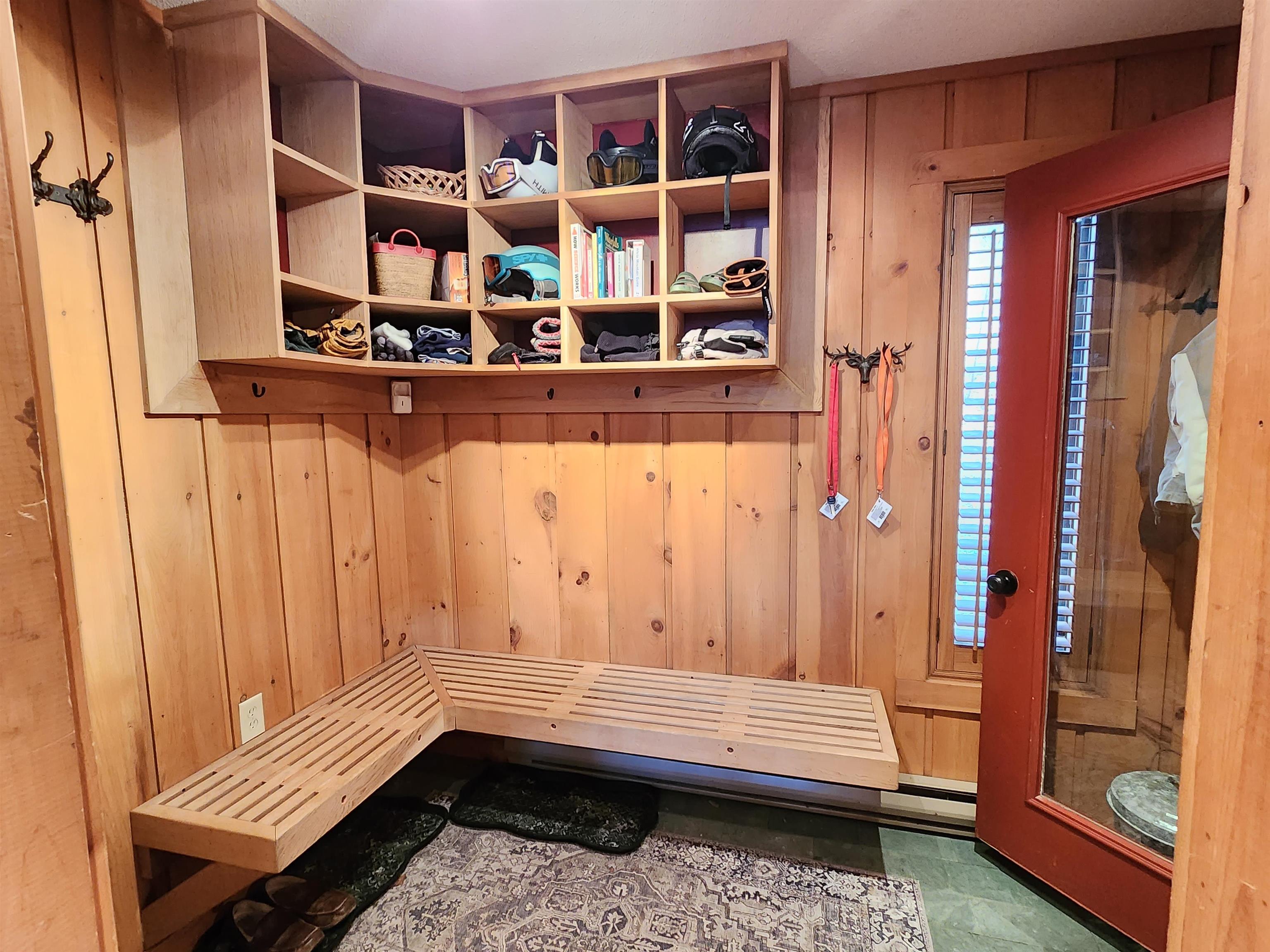 17 Highwood Road, Unit 3 Lincoln, NH 03251 - Photo 6 of 37