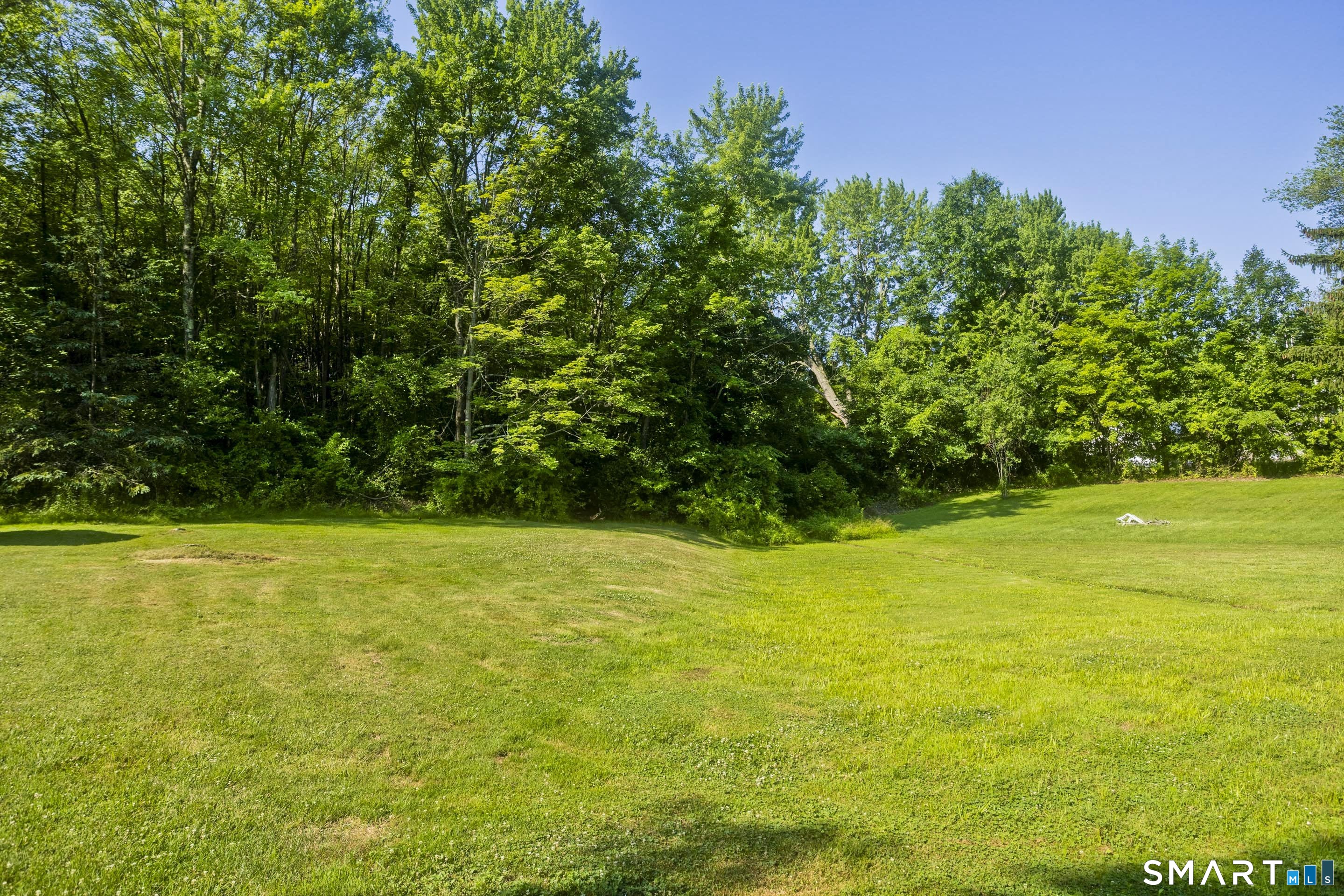 4 Third Street Enfield, CT 06082 - Photo 11 of 37
