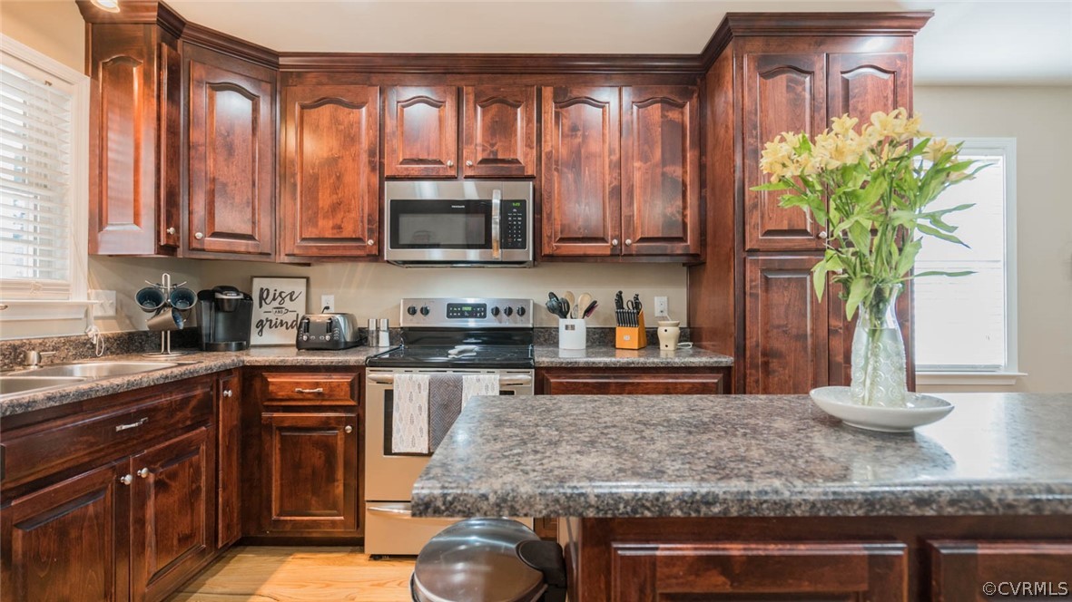 20514 Woodland Road Sutherland, VA 23885 - Photo 16 of 37 Gallery Image 16