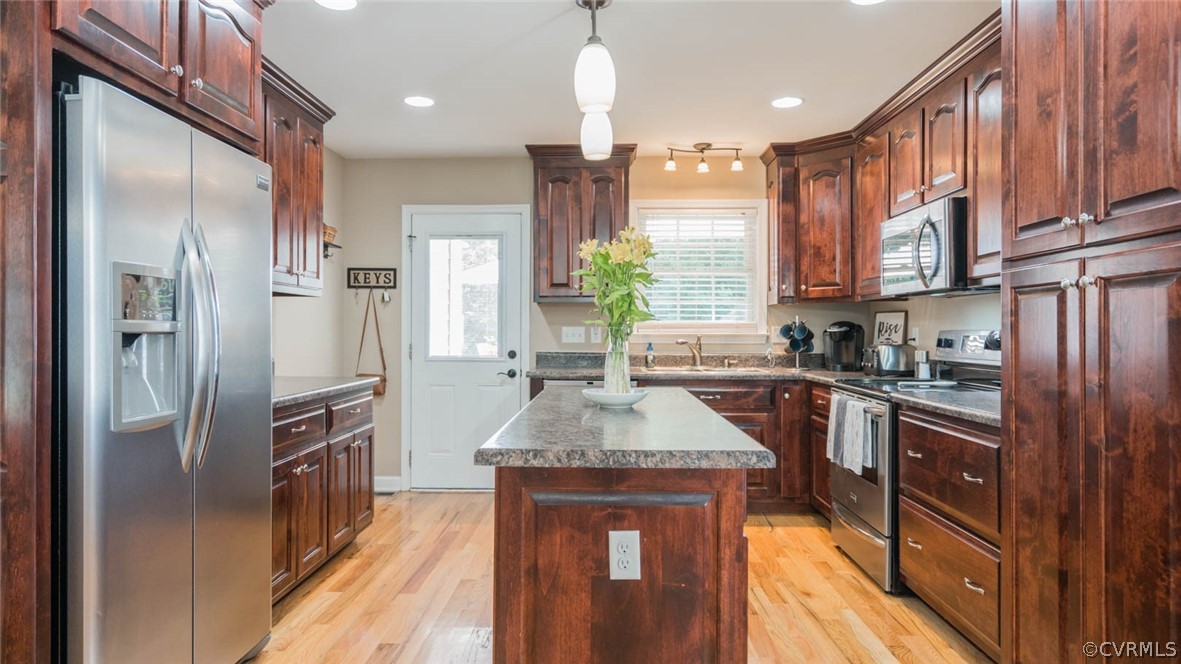 20514 Woodland Road Sutherland, VA 23885 - Photo 18 of 37 Gallery Image 18