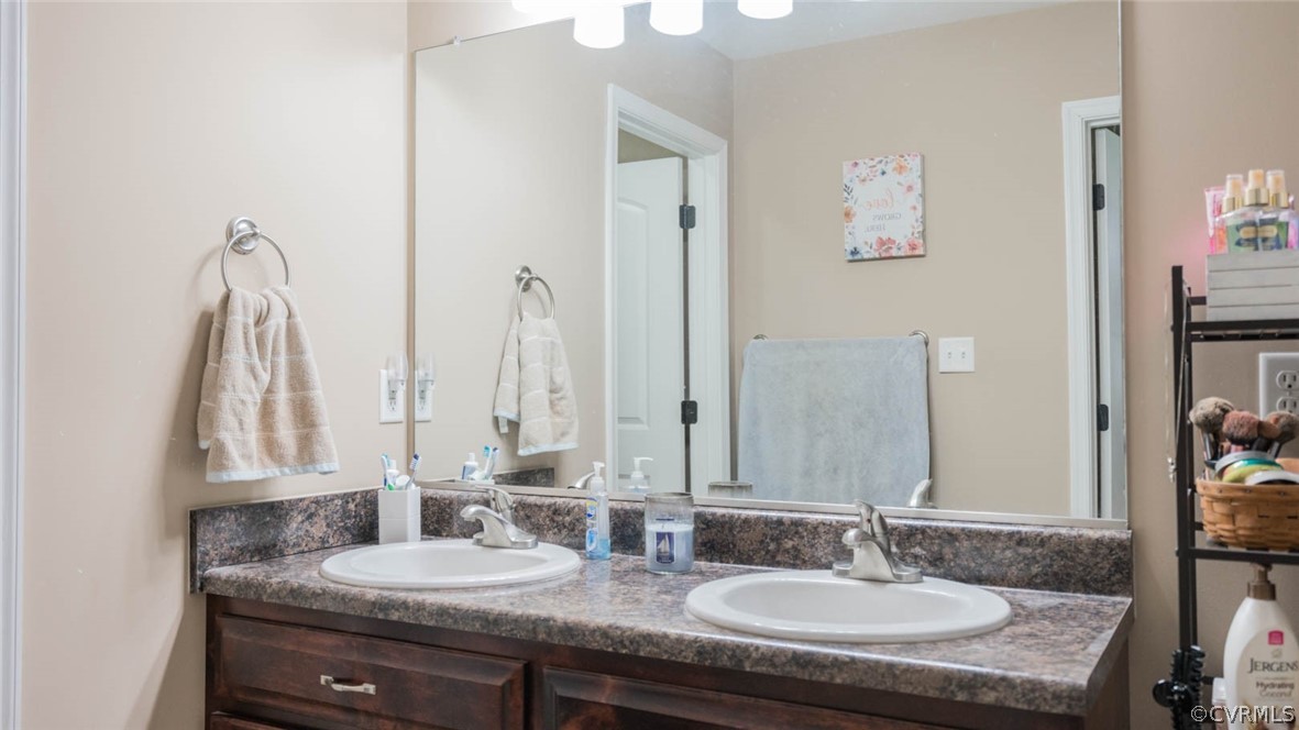 20514 Woodland Road Sutherland, VA 23885 - Photo 28 of 37 Gallery Image 28