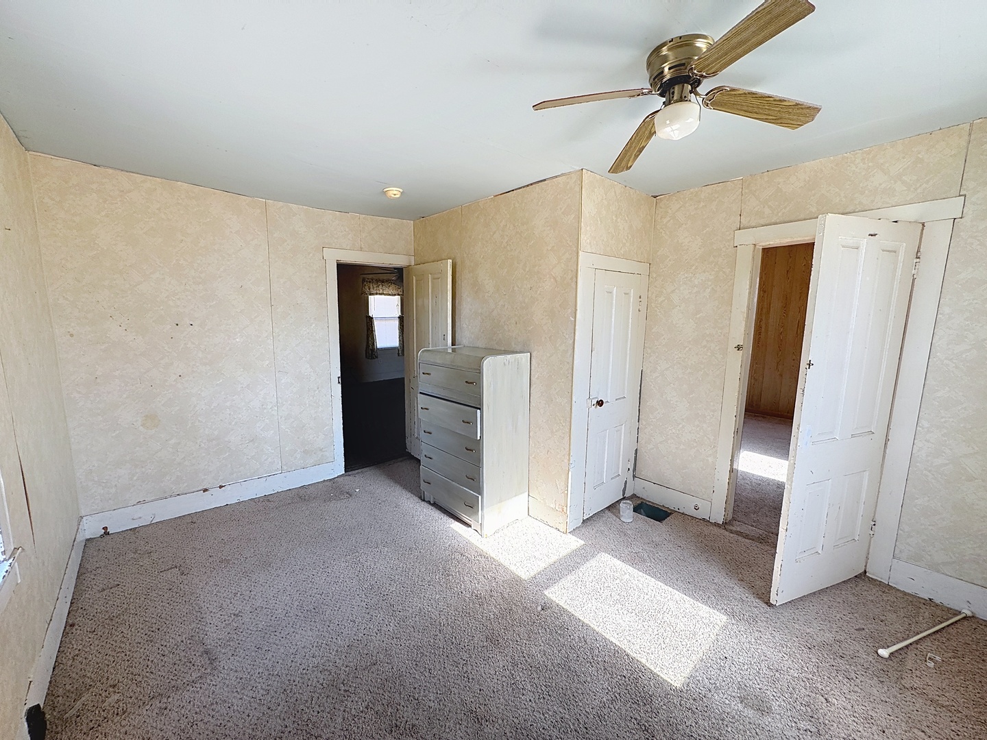 108 South Yates Street Alpha, IL 61413 - Photo 7 of 15 a view of empty room
