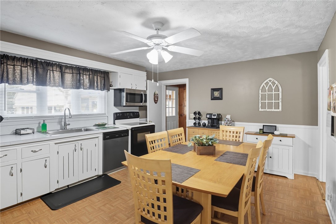 1802 Buffalo Road Gates, NY 14624 - Photo 8 of 41