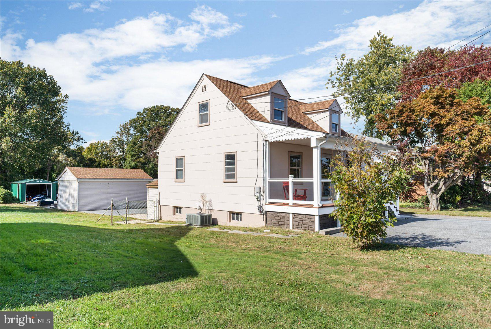 710 North Hammonds Ferry Road Linthicum Heights, MD 21090 - Photo 3 of 34