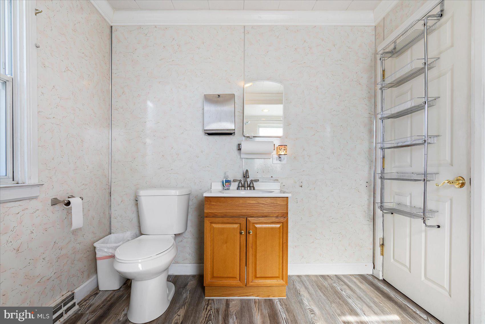 710 North Hammonds Ferry Road Linthicum Heights, MD 21090 - Photo 21 of 34