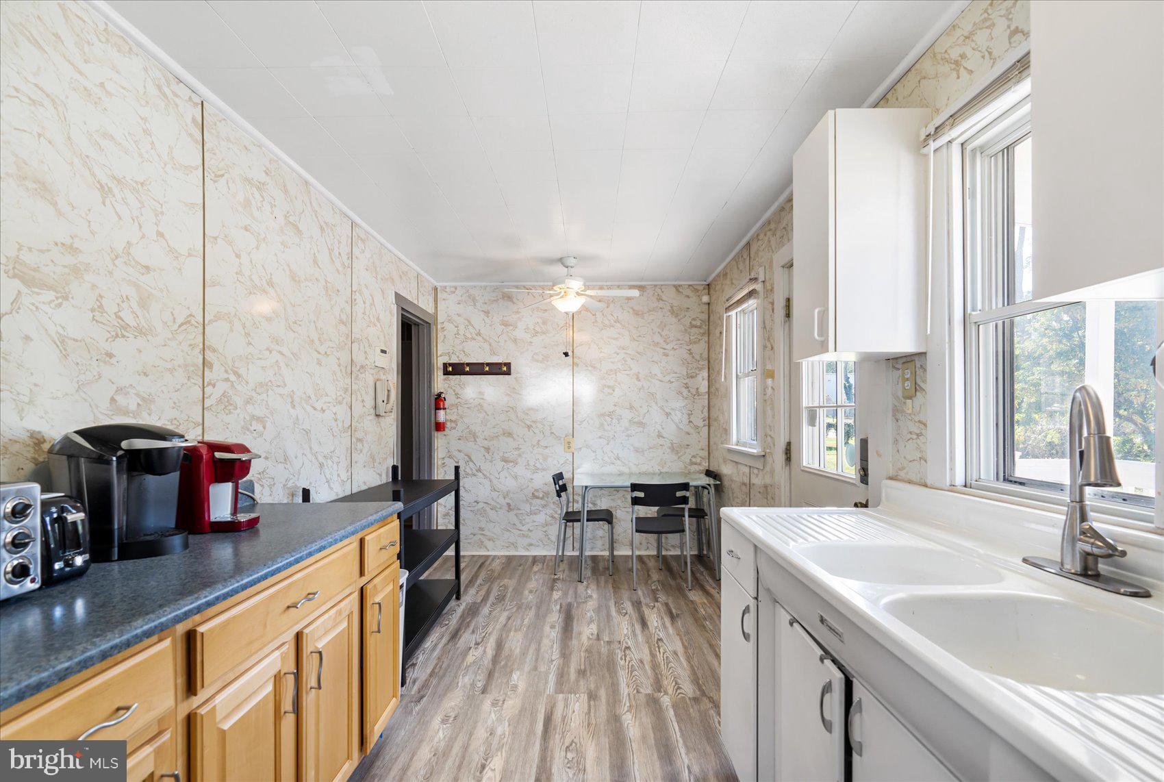 710 North Hammonds Ferry Road Linthicum Heights, MD 21090 - Photo 26 of 34