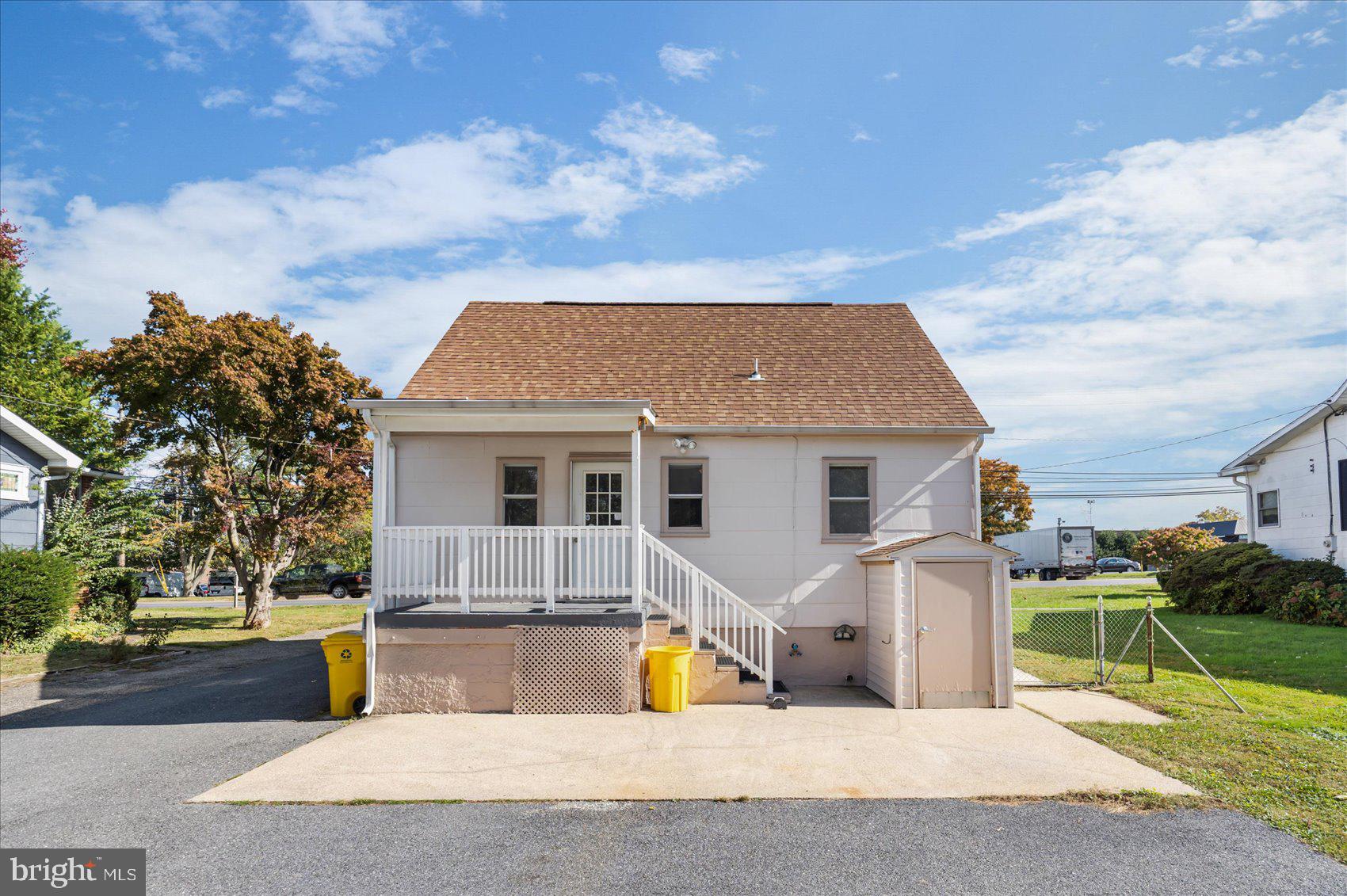 710 North Hammonds Ferry Road Linthicum Heights, MD 21090 - Photo 5 of 34