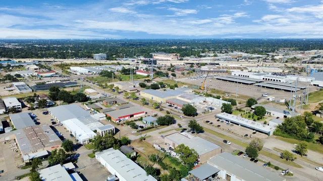 $249,999 | 5717 Centralcrest Street, Houston, TX 77092