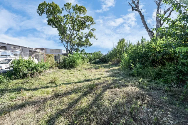 $249,999 | 5717 Centralcrest Street, Houston, TX 77092