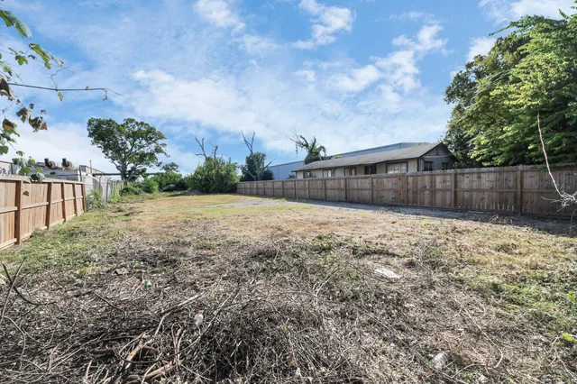 $249,999 | 5717 Centralcrest Street, Houston, TX 77092