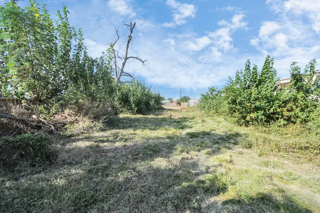 $249,999 | 5717 Centralcrest Street, Houston, TX 77092