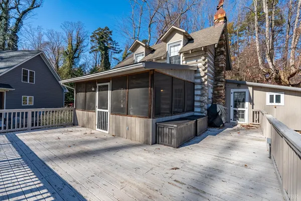$399,000 | 2120 Timberlake Drive, Lynchburg, VA 24502