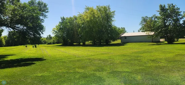 $240,000 | 792 2nd Street Northwest, Hillsboro, ND 58045