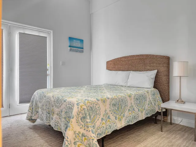 $2,400 | 4507 Furling Lane, Unit 303, Destin, FL 32541