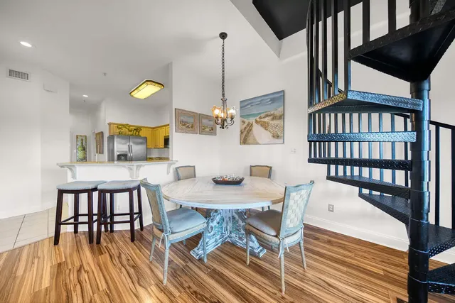 $2,400 | 4507 Furling Lane, Unit 303, Destin, FL 32541