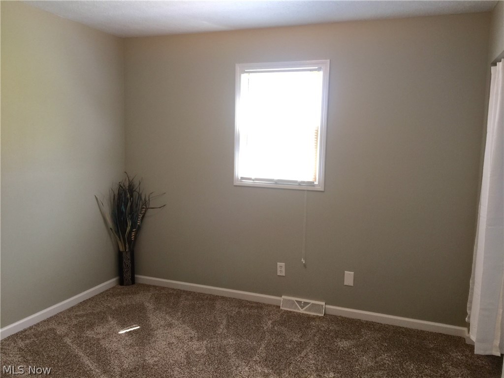 1037 Portage Line Road Mogadore, OH 44260 - Photo 13 of 18 This is the 4th bedroom,