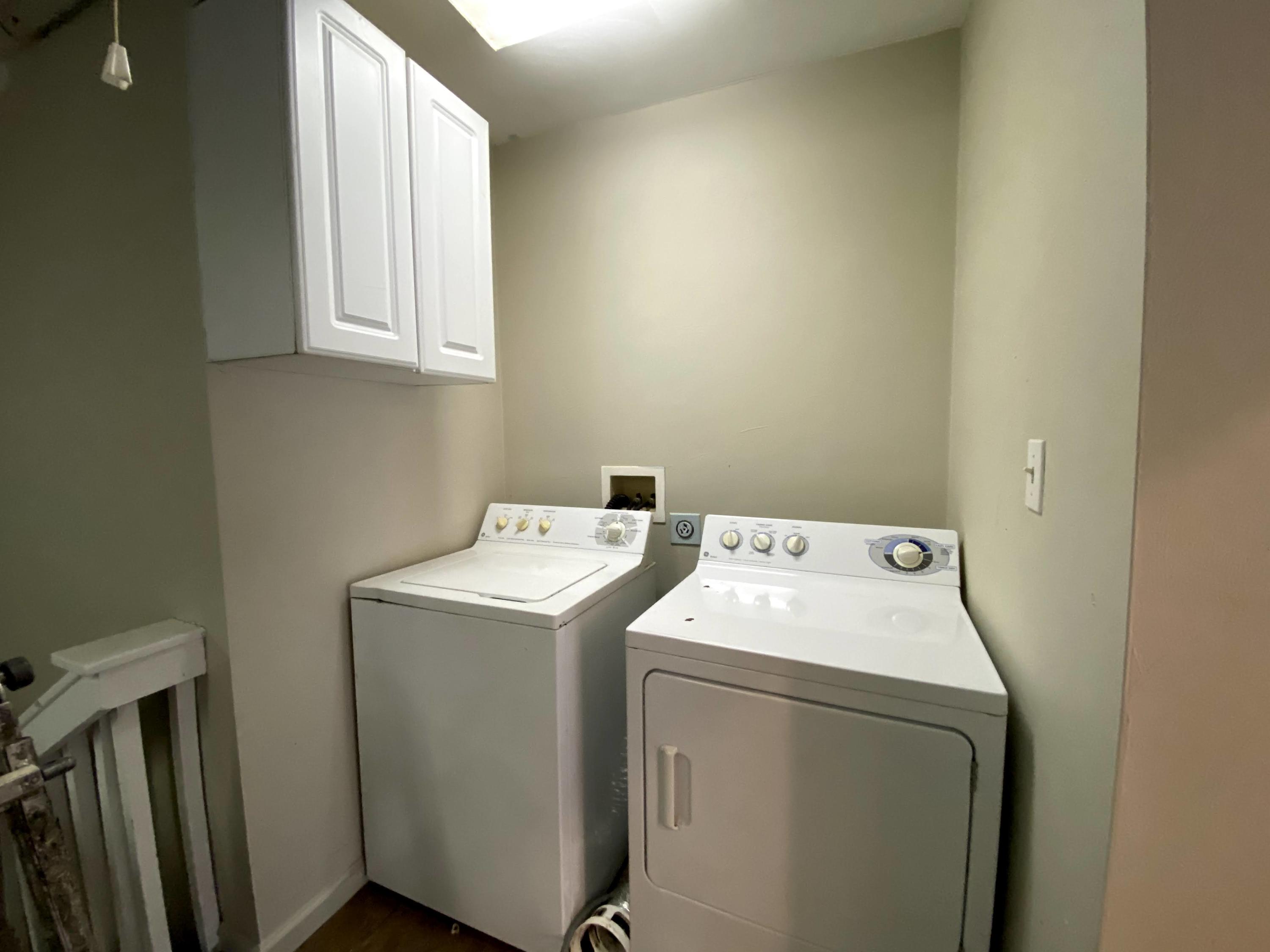 35 Silver Lake Road Hardy, VA 24101 - Photo 18 of 47 a utility room with dryer and washer