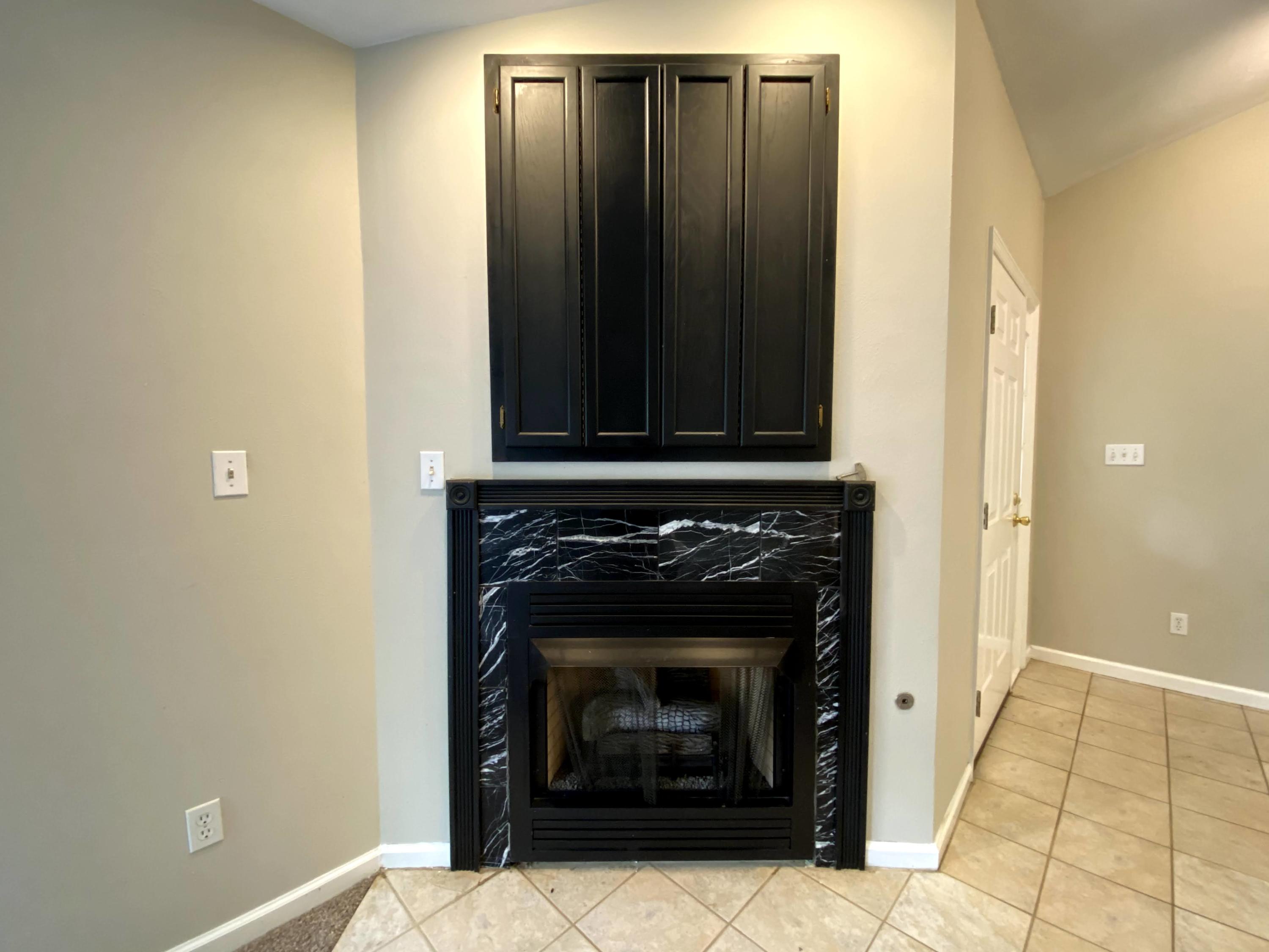 35 Silver Lake Road Hardy, VA 24101 - Photo 9 of 47 a view of a livingroom with fireplace