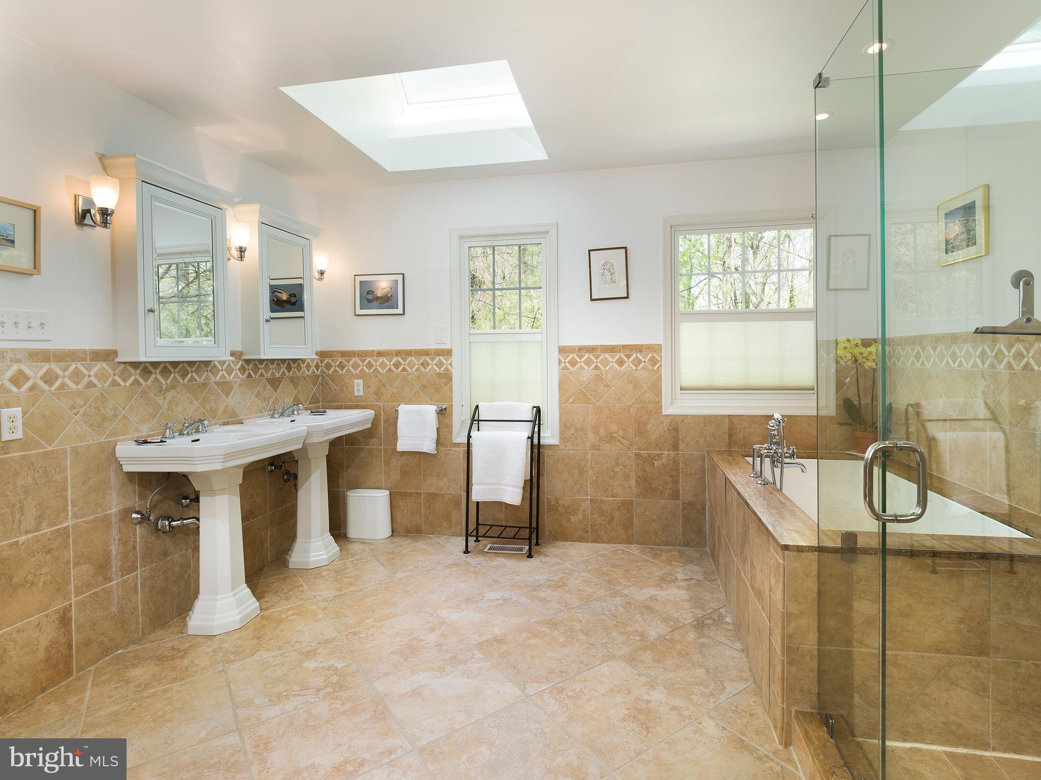 134 Anton Road Wynnewood, PA 19096 - Photo 20 of 32 Primary Bathroom