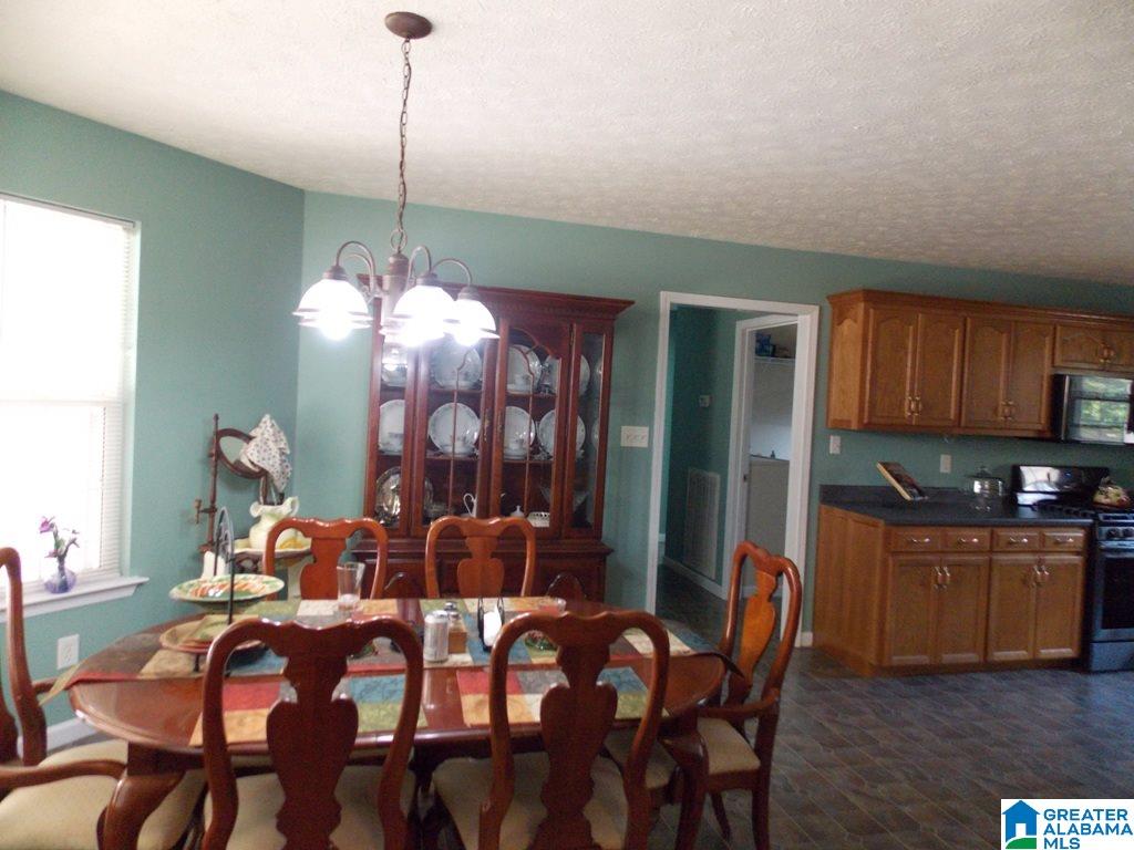 421 Rocky Ridge Road Northeast Jacksonville, AL 36265 - Photo 4 of 50
