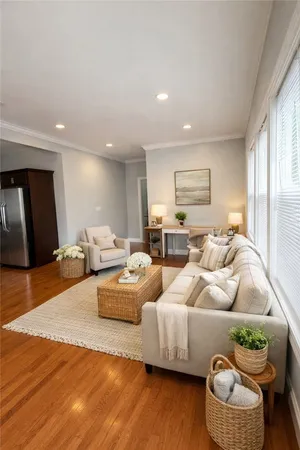 $3,300 | 255 Waterman Street, Unit 1, Providence, RI 02906