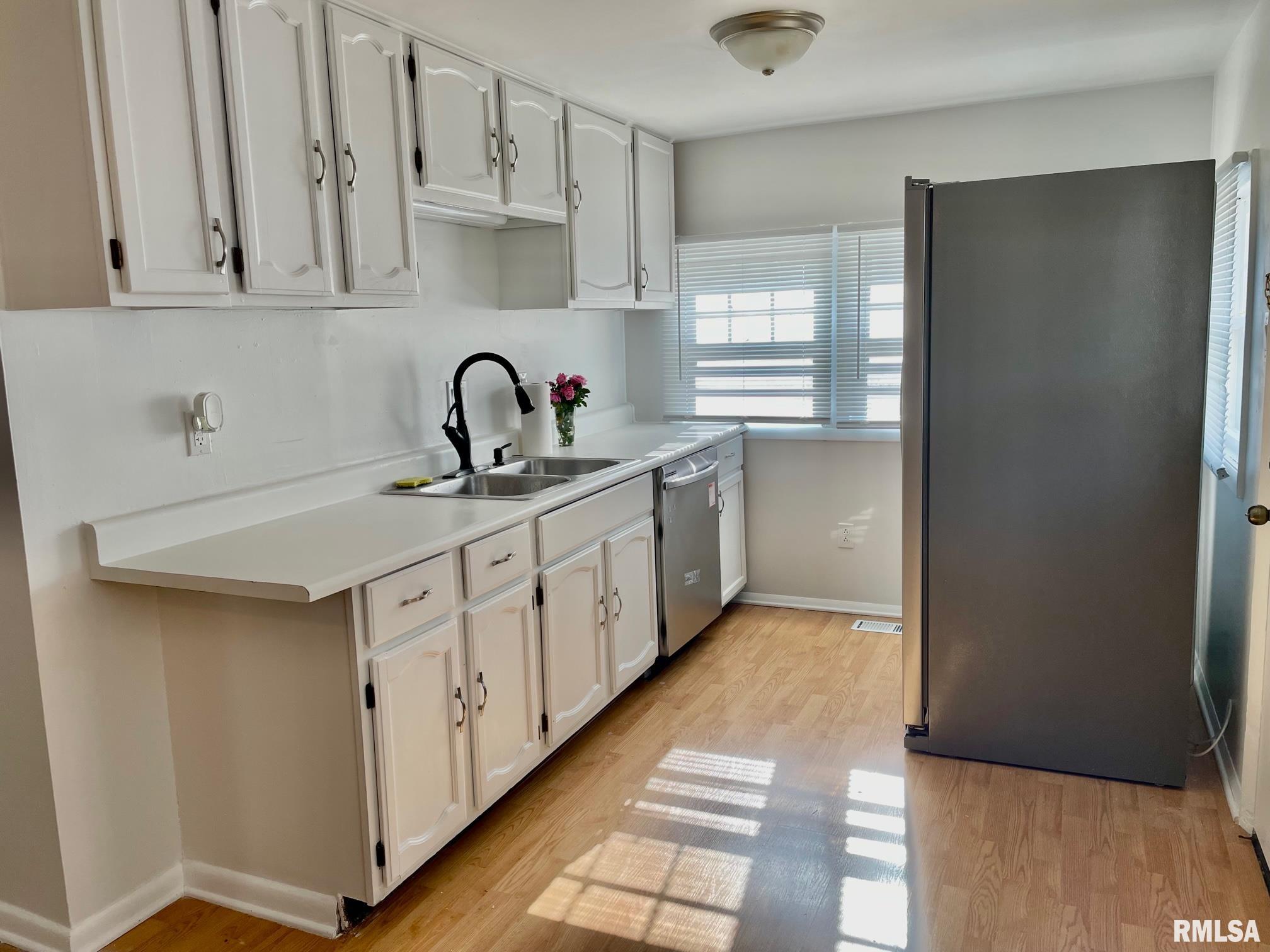 1343 North 4th Street Springfield, IL 62702 - Photo 5 of 13