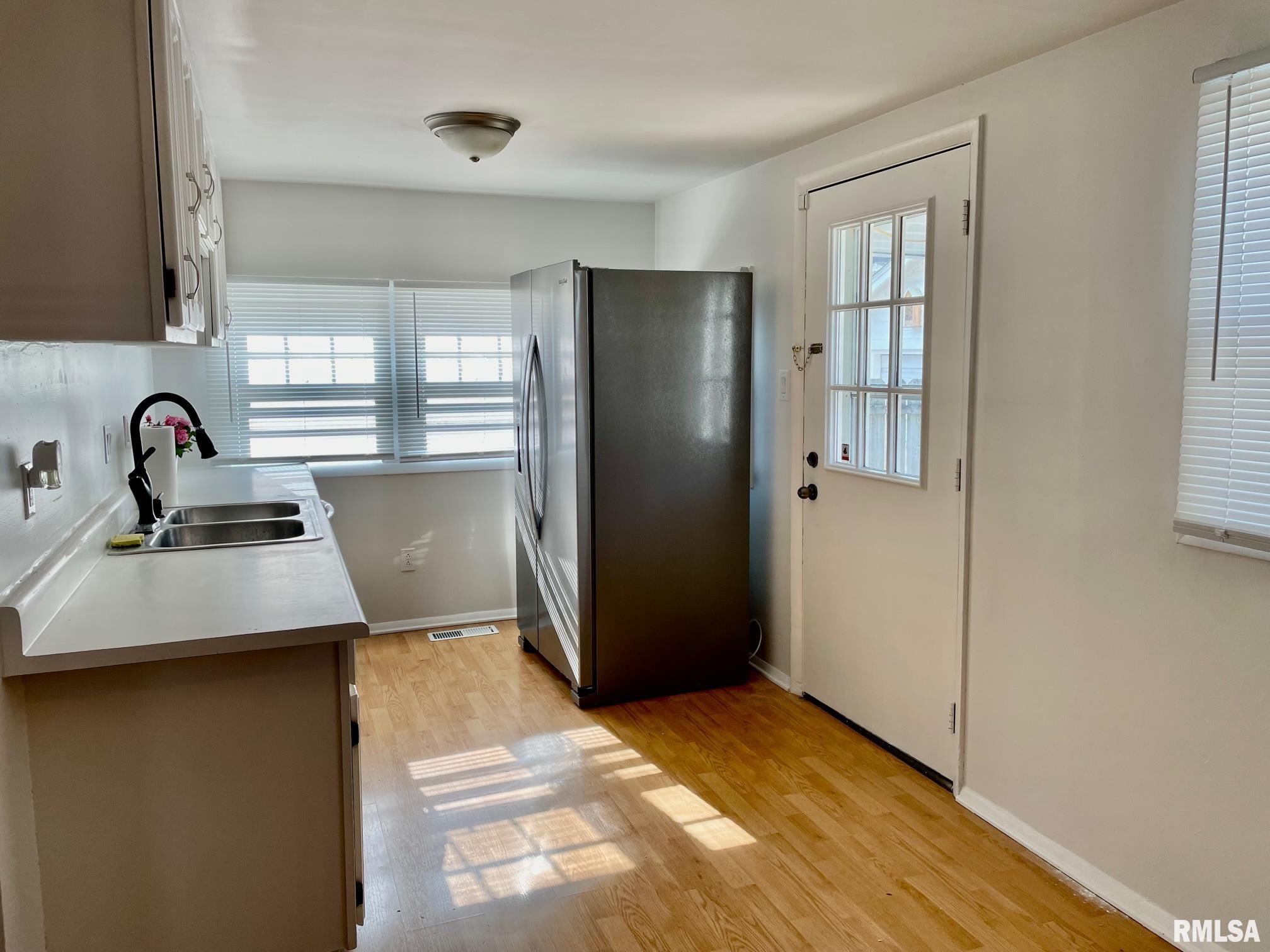 1343 North 4th Street Springfield, IL 62702 - Photo 6 of 13