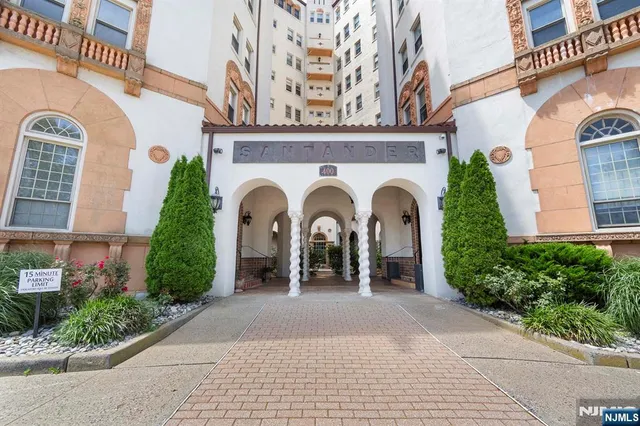 a view of a building with garden