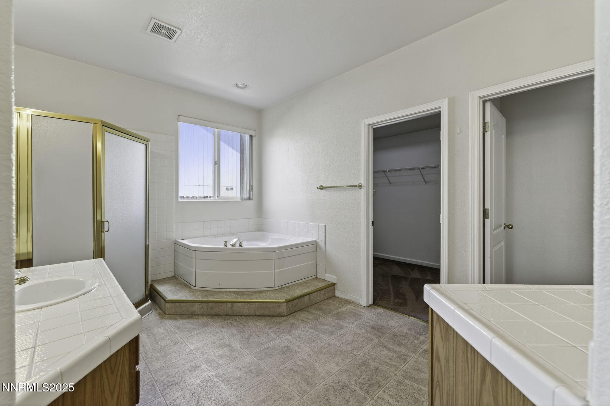 3181 Sky Country Drive Reno, NV 89503 - Photo 17 of 41 28-web-or-mls-3181 Sky Country-25