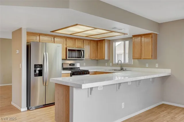 $1,995 | 1904 Verbania Drive, Las Vegas, NV 89134