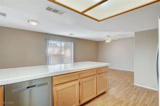 $1,995 | 1904 Verbania Drive, Las Vegas, NV 89134