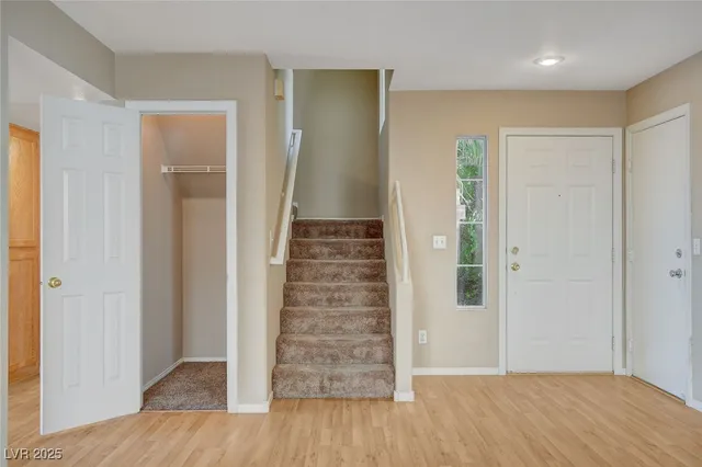 $1,995 | 1904 Verbania Drive, Las Vegas, NV 89134