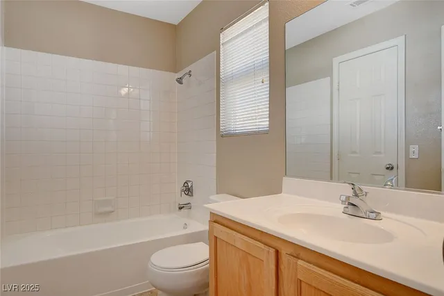 $1,995 | 1904 Verbania Drive, Las Vegas, NV 89134