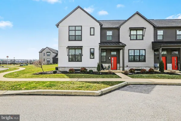 $459,900 | 130 Stickley Drive, Mechanicsburg, PA 17055