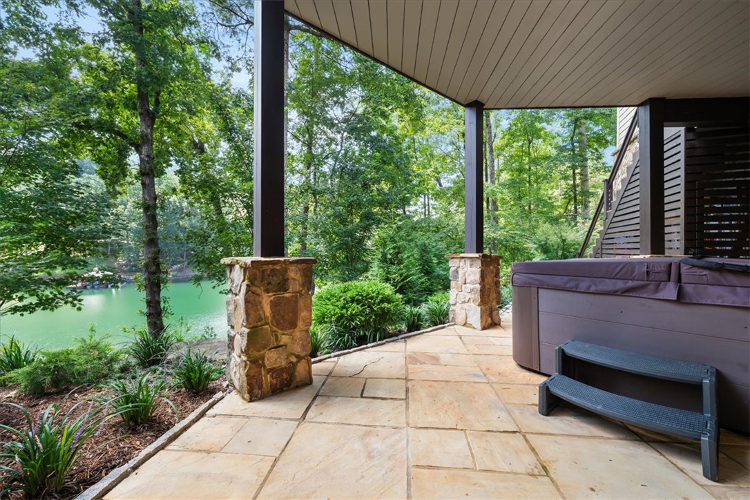 121 Running Bear Lane Sunset, SC 29685 - Photo 43 of 50 Hot tub