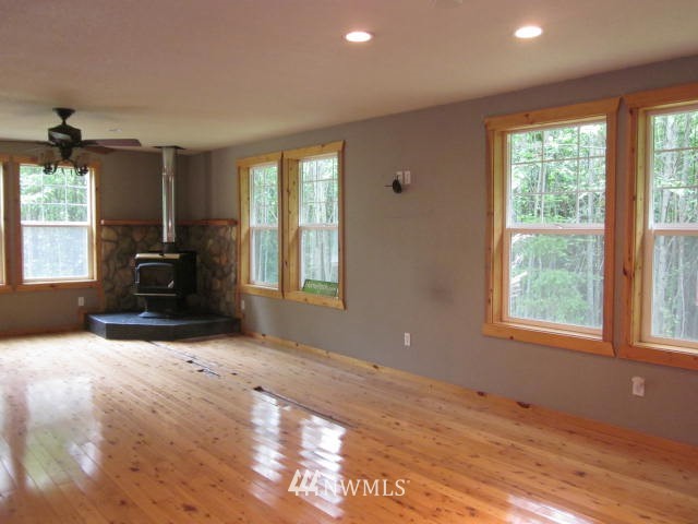 61650 Pleasant Valley Road Mineral, WA 98355 - Photo 3 of 21 Gallery Image 3