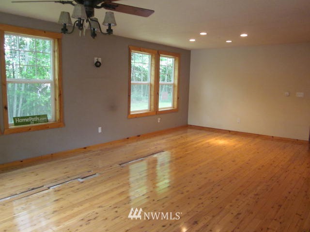 61650 Pleasant Valley Road Mineral, WA 98355 - Photo 4 of 21 Gallery Image 4