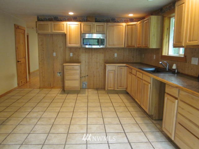 61650 Pleasant Valley Road Mineral, WA 98355 - Photo 5 of 21 Gallery Image 5