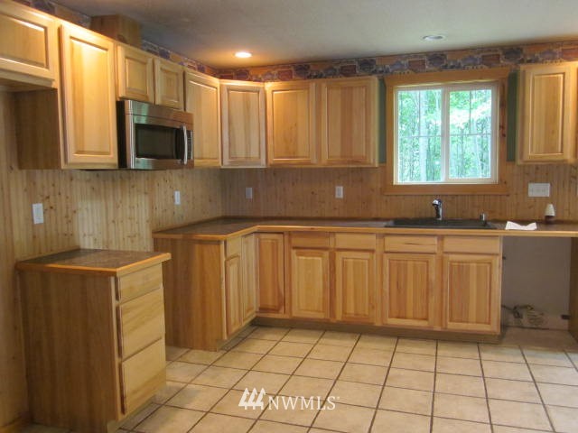61650 Pleasant Valley Road Mineral, WA 98355 - Photo 6 of 21 Gallery Image 6