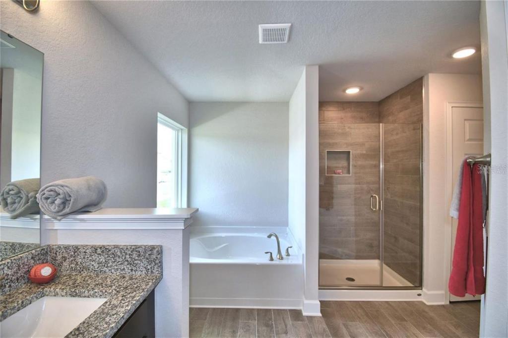 2174 Northwest 23rd Loop Ocala, FL 34475 - Photo 12 of 21