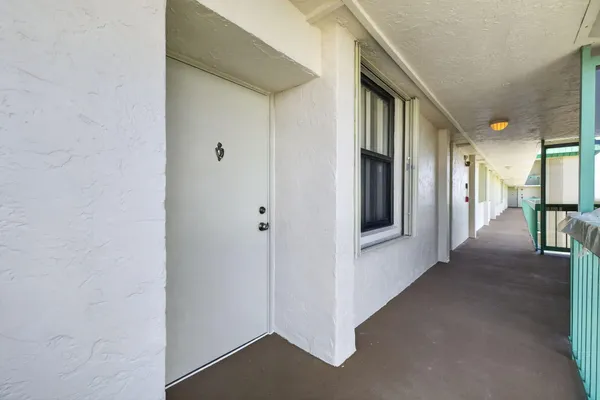 $385,000 | 9900 South Ocean Drive, Unit 1505, Jensen Beach, FL 34957