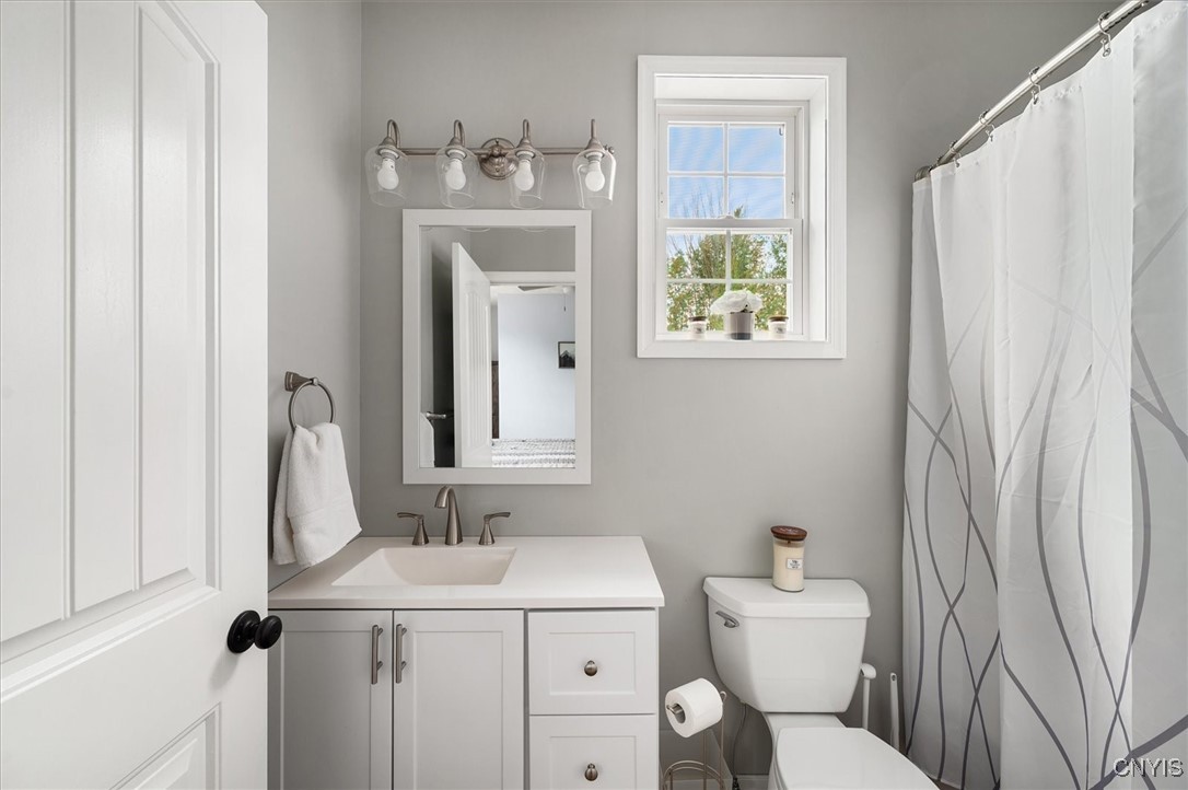 9554 Hayes Road Marcy, NY 13403 - Photo 23 of 41