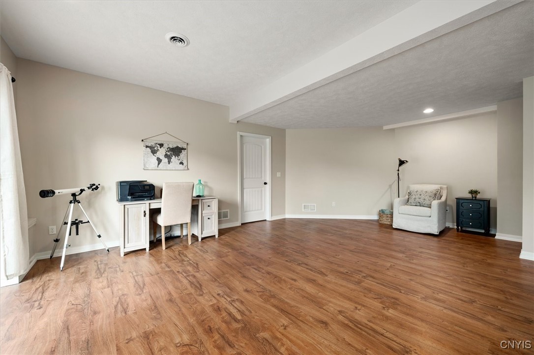 9554 Hayes Road Marcy, NY 13403 - Photo 33 of 41