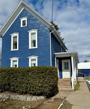 $399,000 | 541 John Street, Clayton, NY 13624