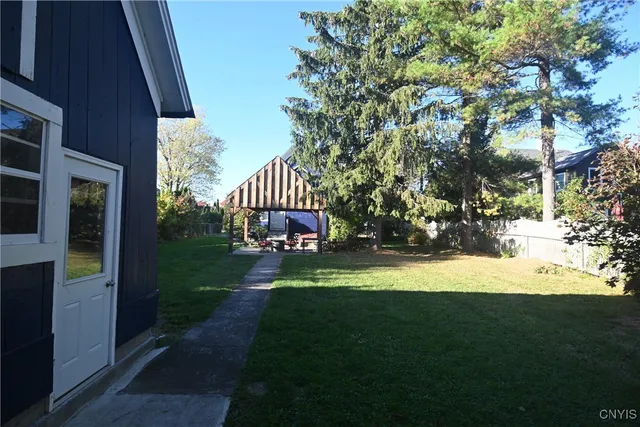 $399,000 | 541 John Street, Clayton, NY 13624