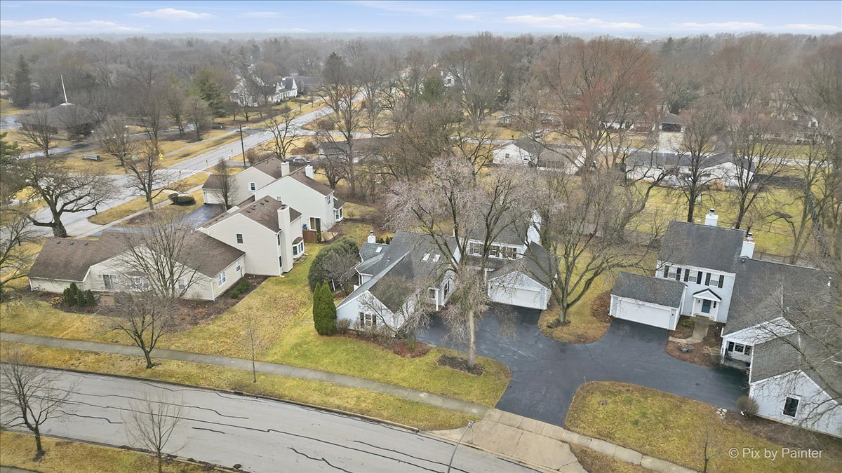 1095 Devonshire Avenue Naperville, IL 60540 - Photo 44 of 48 an aerial view of residential houses with outdoor space