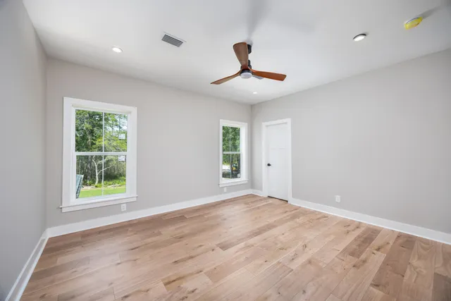 $699,900 | 245 Island Grove Drive, Freeport, FL 32439