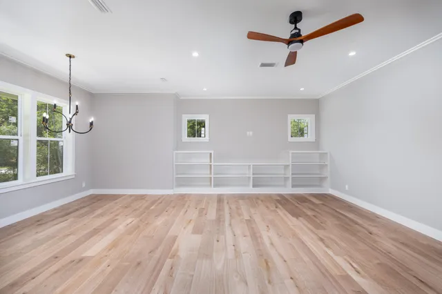 $699,900 | 245 Island Grove Drive, Freeport, FL 32439