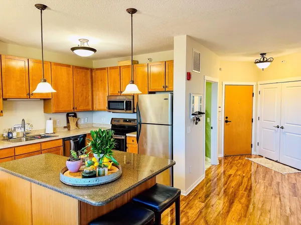 $270,000 | 1070 Grandview Court Northeast, Unit 304, Columbia Heights, MN 55421